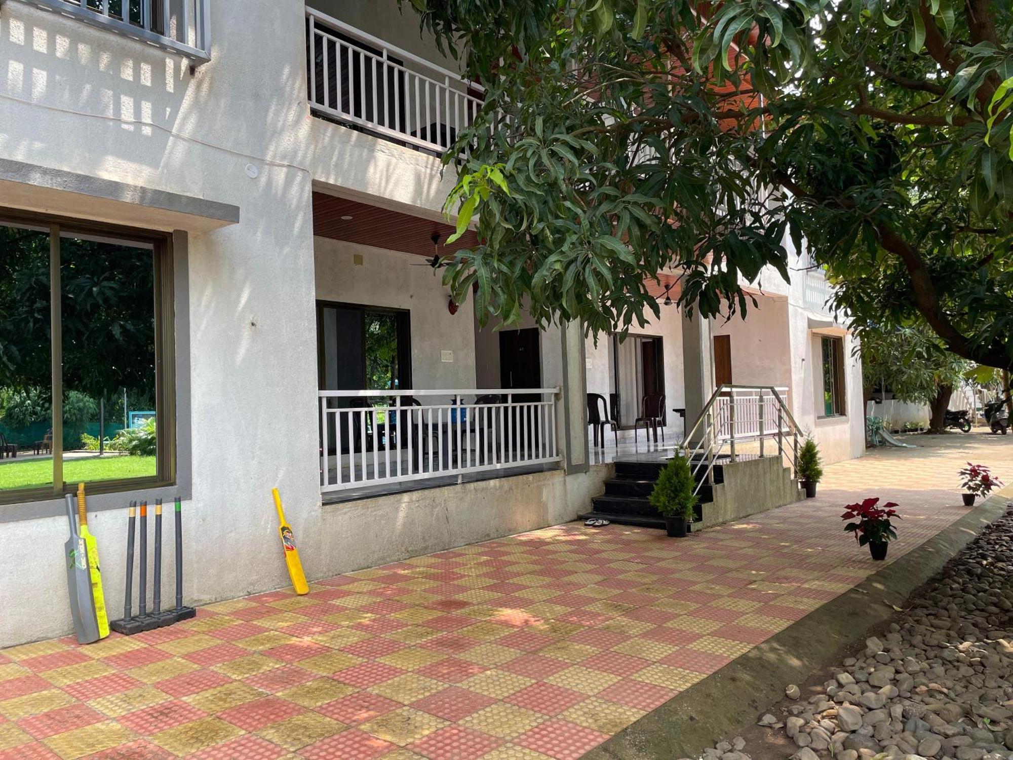 Riverland Farm And Resort Karjat Exterior photo
