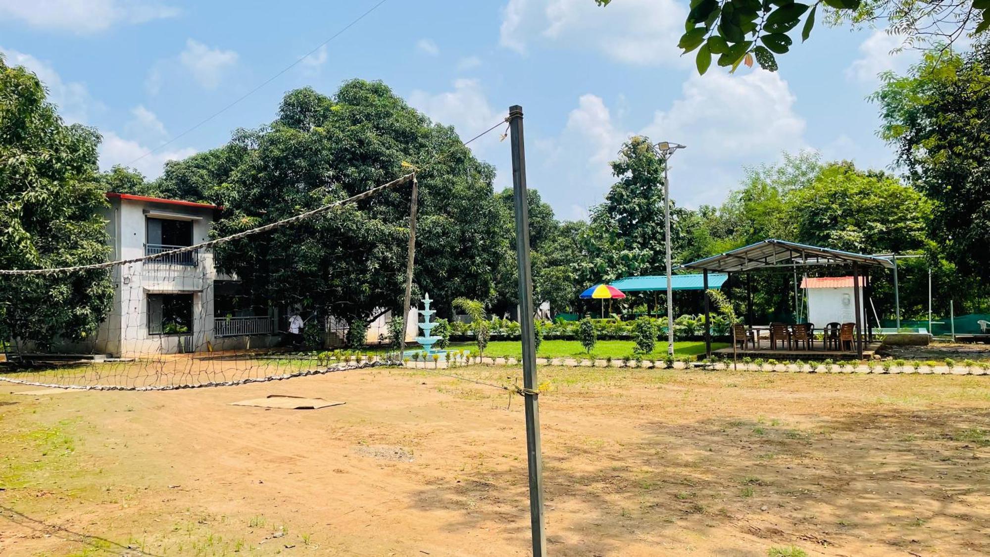 Riverland Farm And Resort Karjat Exterior photo