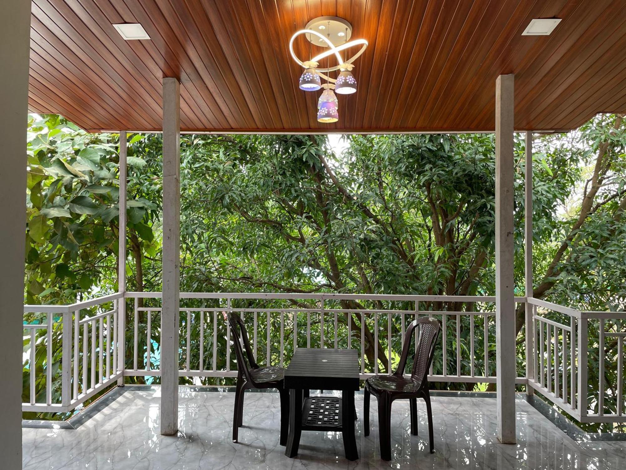Riverland Farm And Resort Karjat Exterior photo