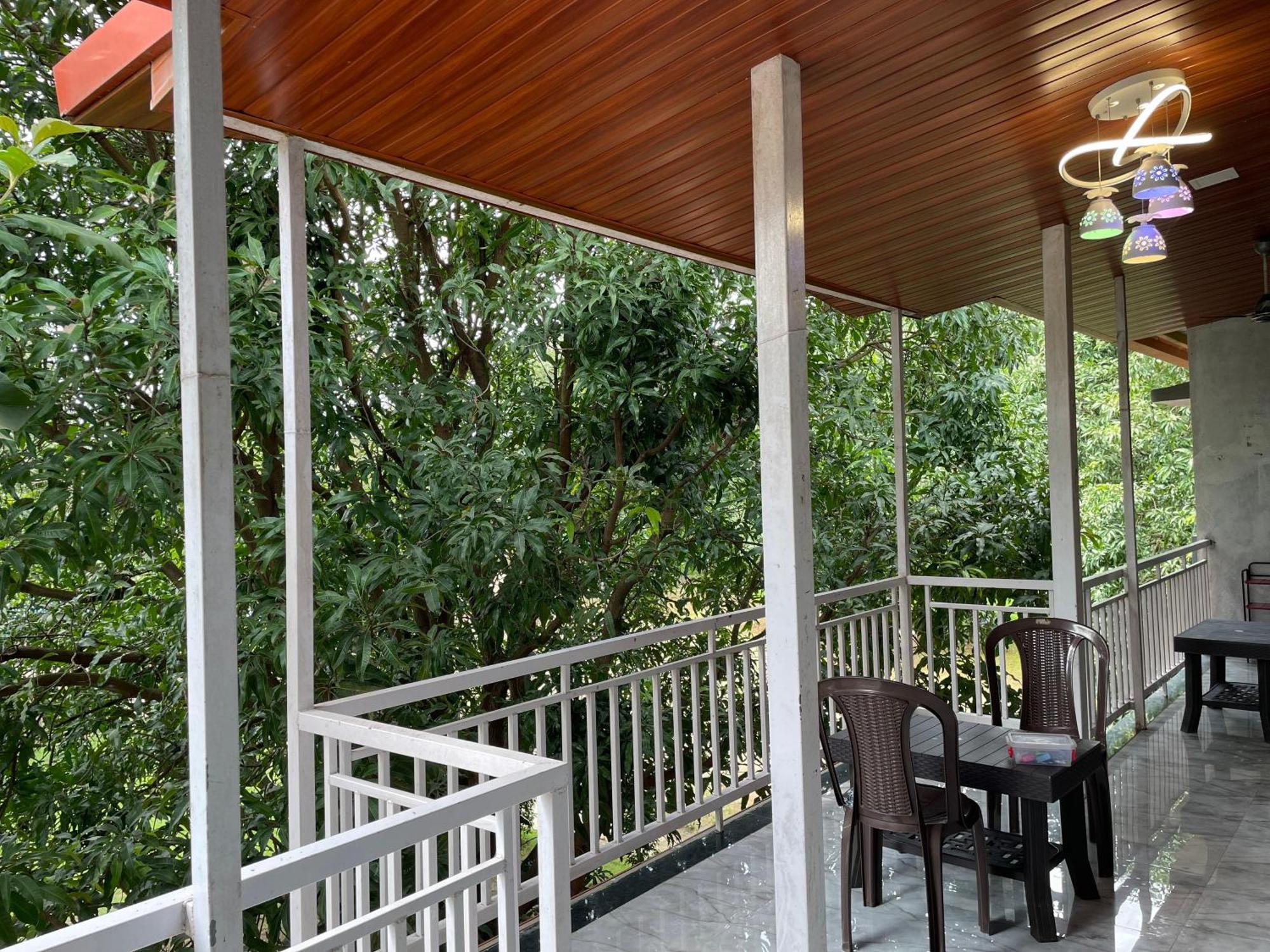 Riverland Farm And Resort Karjat Exterior photo